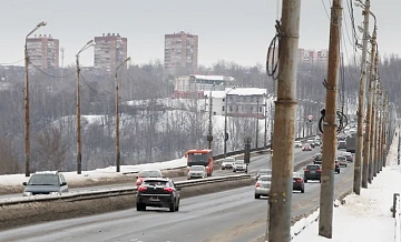 Скорость движения по Мызинскому мосту ограничили до 40 км/ч
