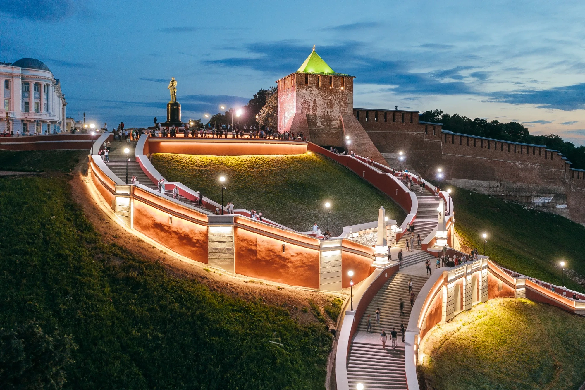 ������ �������� � ���� ����� � ��� ������� �� ������ �� ���������� 23 �������