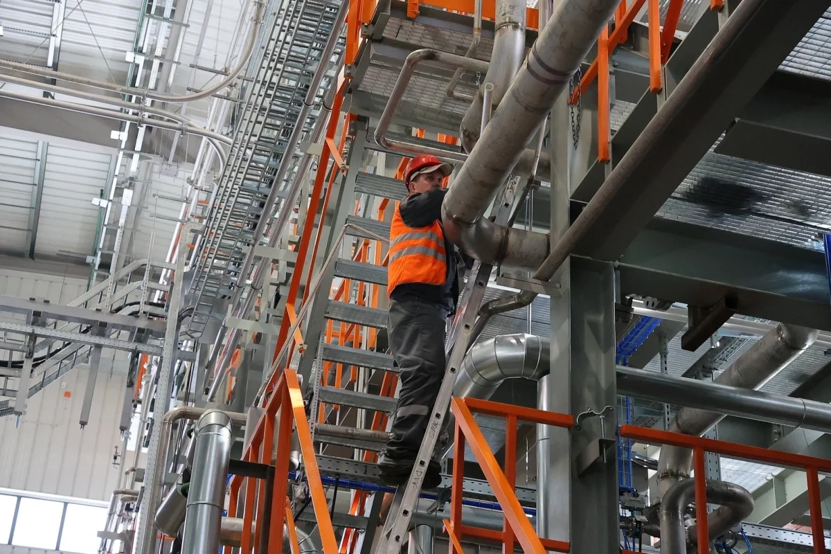 �� 14,9% ����� ������ ���������������� � ������������� ������� � �������