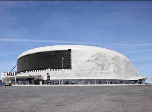 Ледовую арену в Нижнем планируют ввести в эксплуатацию в начале 2026 г.