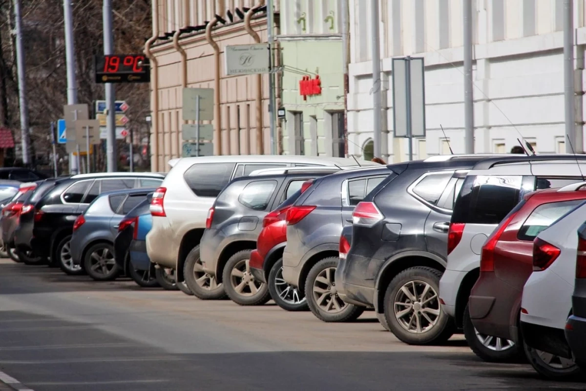 В Нижнем Новгороде могут сократить парковочные места вдоль дорог
