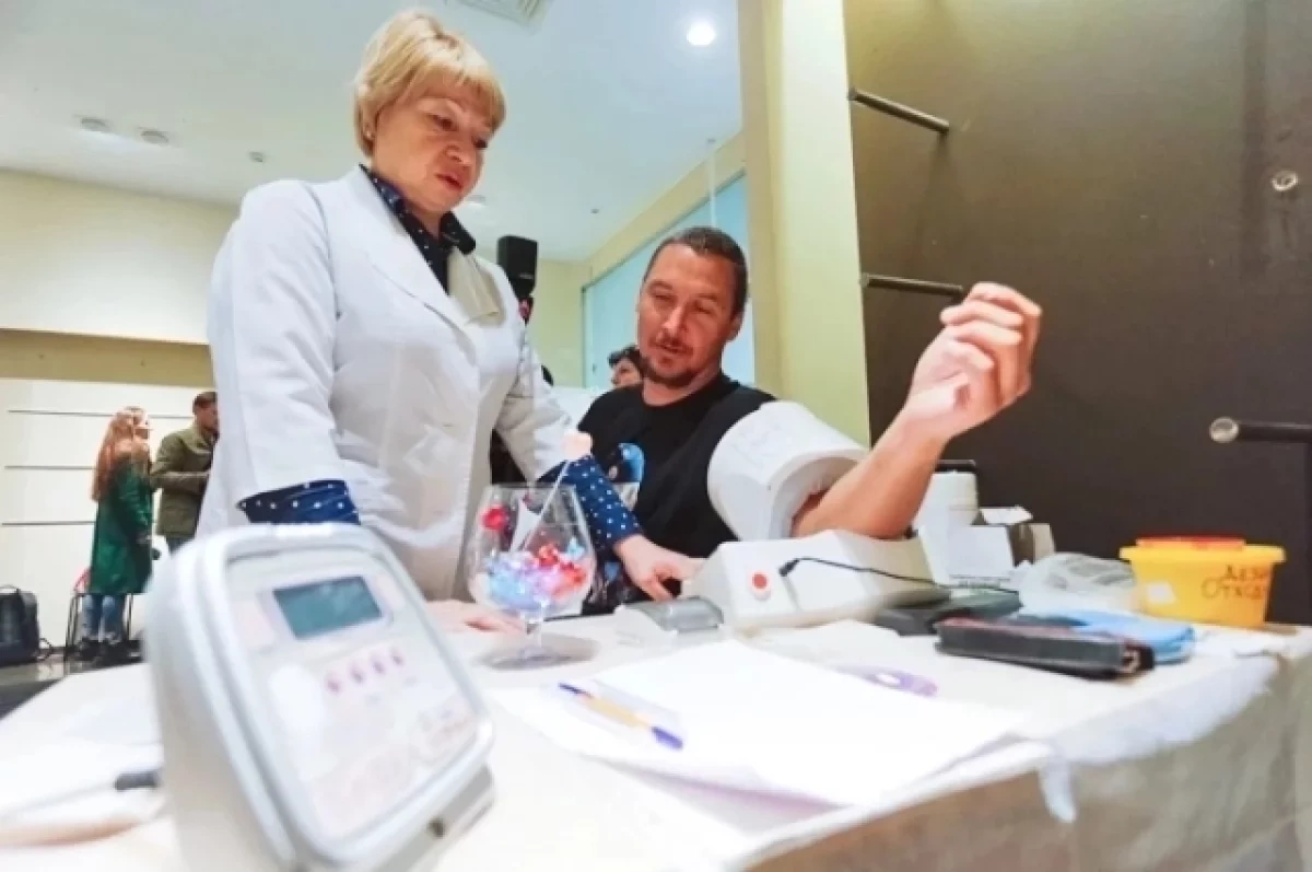 � 3 ������ � ������������� ������� �������� ��������������� � ������������