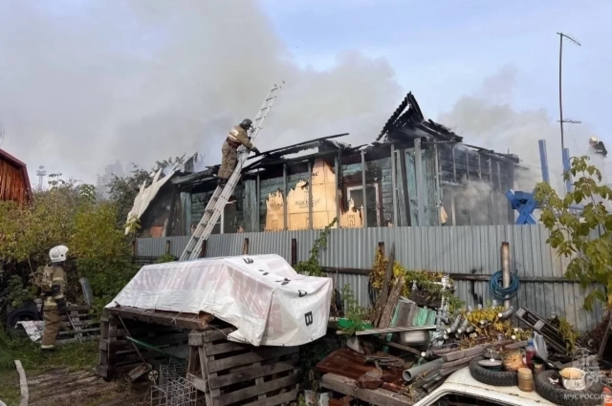 Дом на 120 «квадратов» сгорел в Нижнем Новгороде