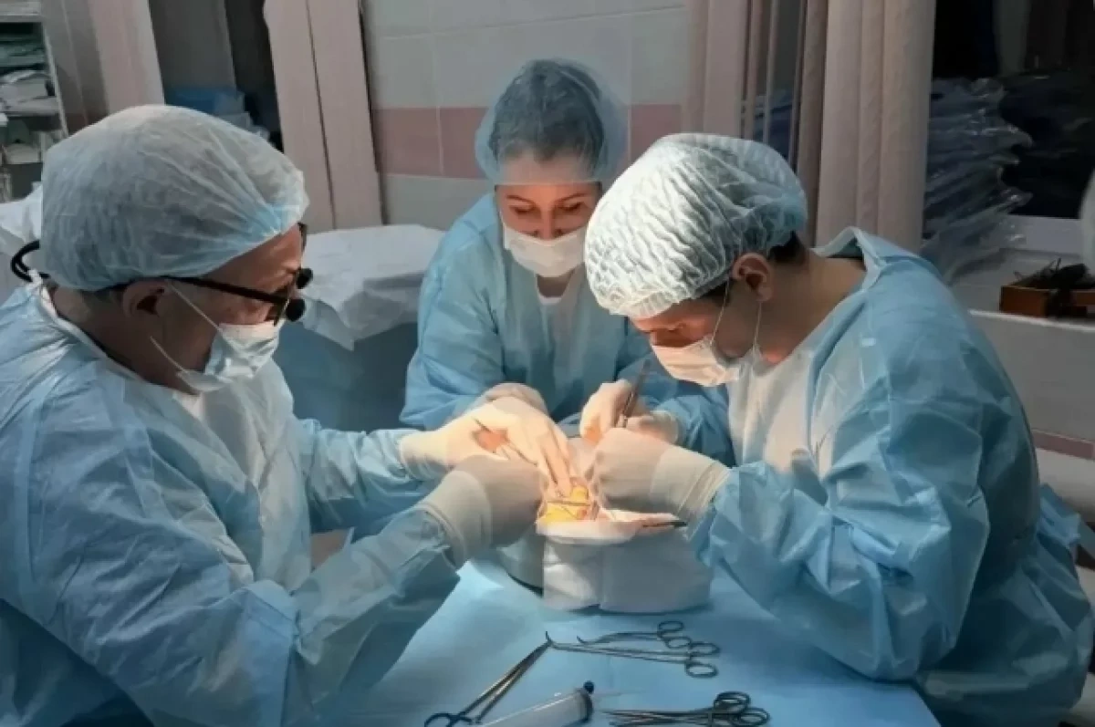 � ������ ������� ������� ������������� ��������� ����� � �����������